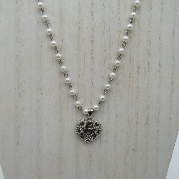 VCLM Necklace Heart Pendant 17" Silver Tone Imitation Pearl Station Rhinestones - Picture 2 of 8